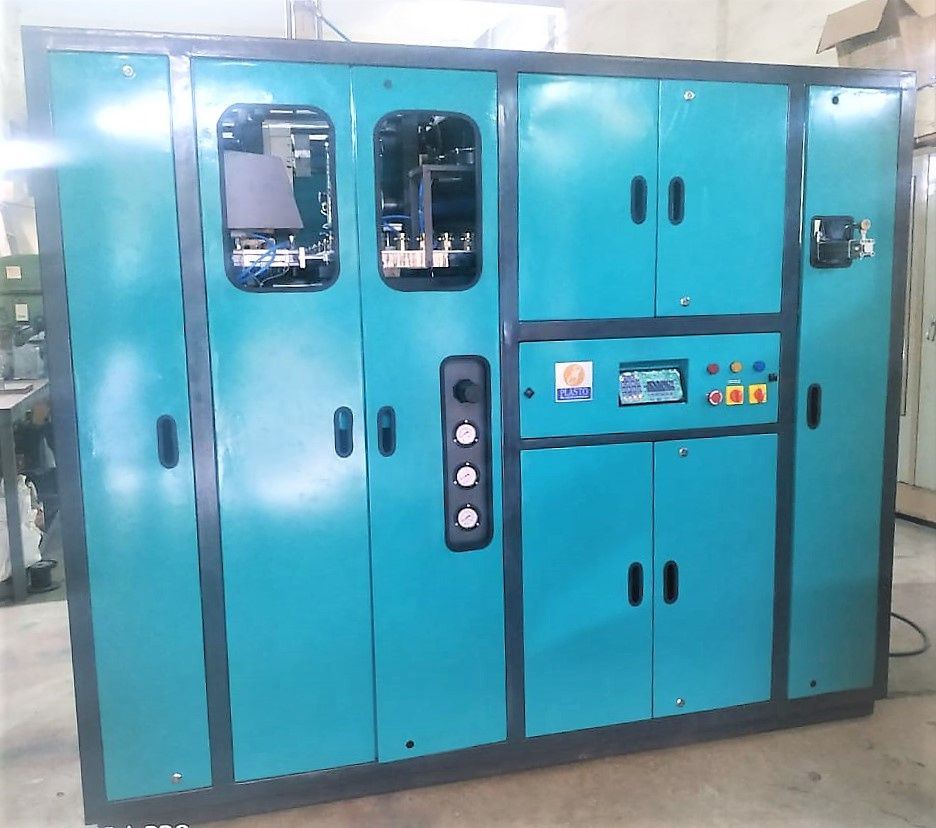 Automatic PET blow moulding production system